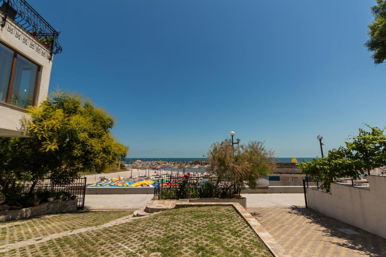 Vila Pe Plaja Nr 9 Saturn Exterior photo